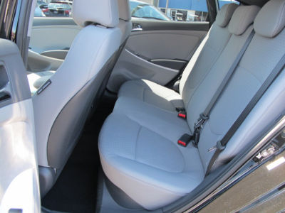 2012 Hyundai Accent  SE