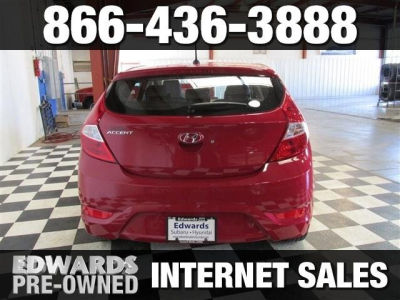 2012 Hyundai Accent