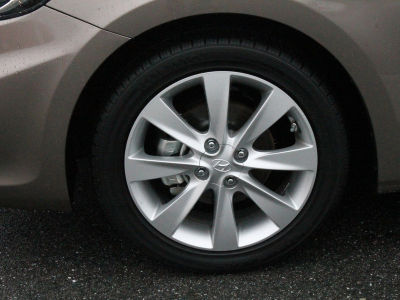 2012 Hyundai Accent  SE