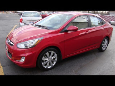 2012 Hyundai Accent GLS