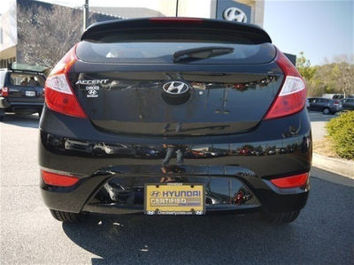 2012 Hyundai Accent SE