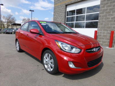 2013 Hyundai Accent  GLS