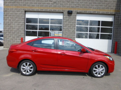 2013 Hyundai Accent  GLS