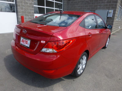 2013 Hyundai Accent  GLS