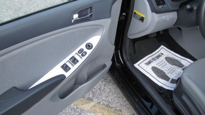 2013 Hyundai Accent SE
