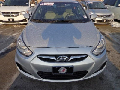 2012 Hyundai Accent GLS