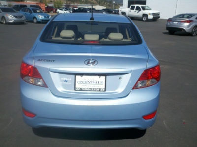 2012 Hyundai Accent  GLS