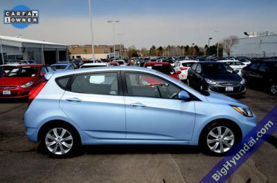 2012 Hyundai Accent  SE