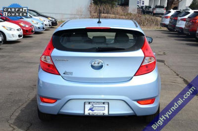 2012 Hyundai Accent  SE