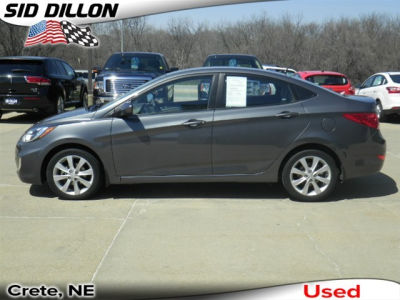 2012 Hyundai Accent  GLS