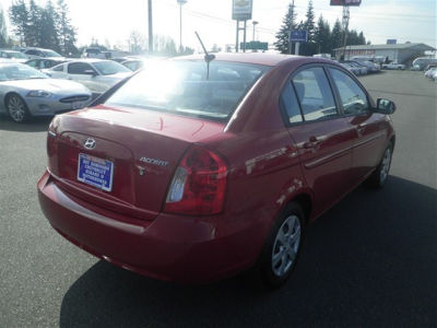 2011 Hyundai Accent GLS