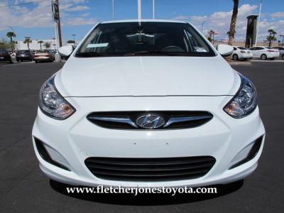 2012 Hyundai Accent  GLS