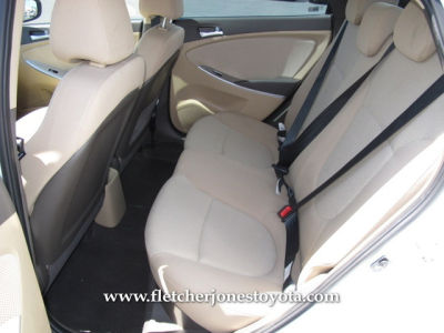 2012 Hyundai Accent  GLS