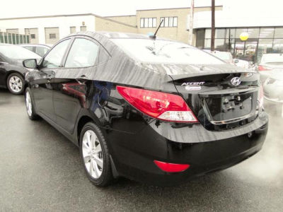 2013 Hyundai Accent  GLS