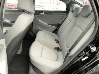 2013 Hyundai Accent  GLS