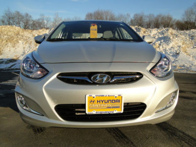 2013 Hyundai Accent  GLS