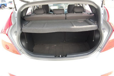 2012 Hyundai Accent  SE