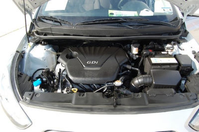 2012 Hyundai Accent  SE