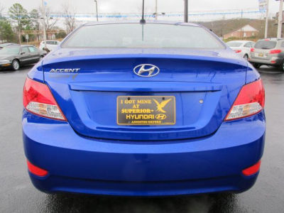 2012 Hyundai Accent  GLS