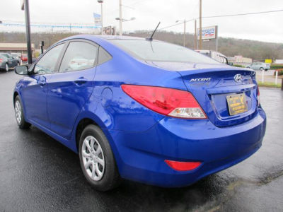 2012 Hyundai Accent  GLS
