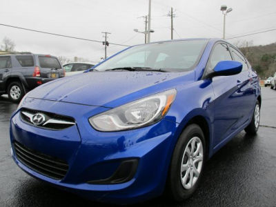 2012 Hyundai Accent  GLS