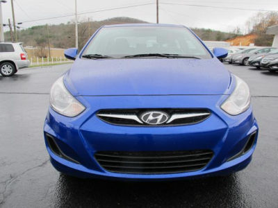2012 Hyundai Accent  GLS