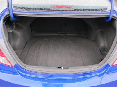 2012 Hyundai Accent  GLS