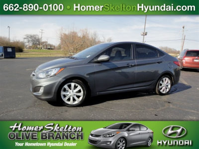 2012 Hyundai Accent  GLS