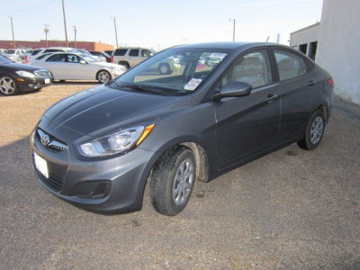 2012 Hyundai Accent  GLS