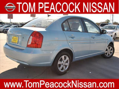 2011 Hyundai Accent  GLS