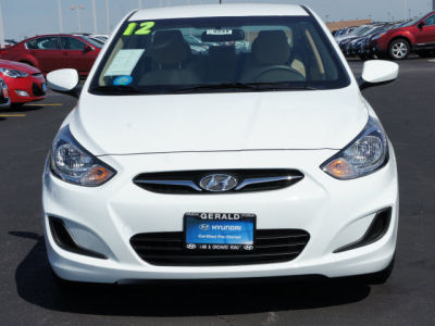 2012 Hyundai Accent GLS