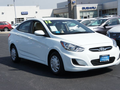 2012 Hyundai Accent GLS