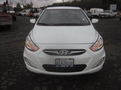 2012 Hyundai Accent  GLS