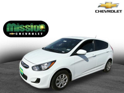 2013 Hyundai Accent  GS