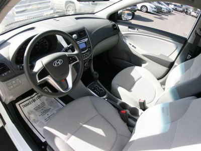 2013 Hyundai Accent GS