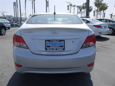2012 Hyundai Accent  GLS