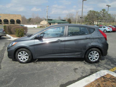 2013 Hyundai Accent  GS