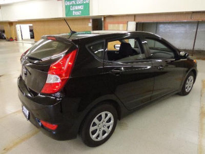 2012 Hyundai Accent