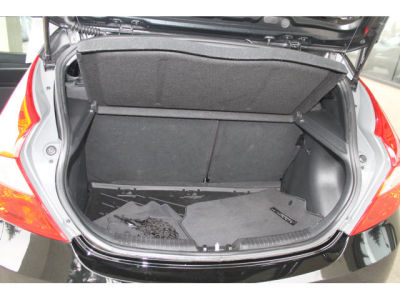 2012 Hyundai Accent  SE