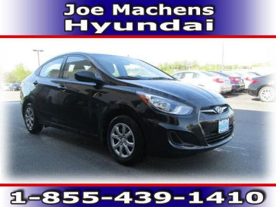 2013 Hyundai Accent  GLS