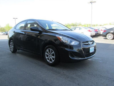 2013 Hyundai Accent  GLS