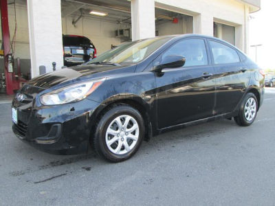 2013 Hyundai Accent  GLS
