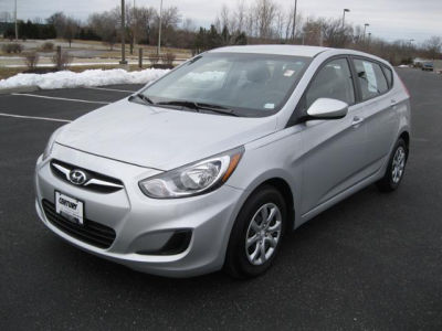 2013 Hyundai Accent  GS