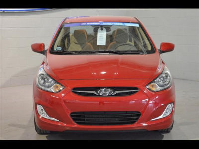 2012 Hyundai Accent  GLS