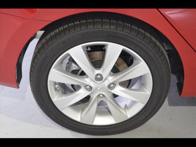 2012 Hyundai Accent  GLS