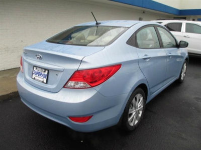 2013 Hyundai Accent  GLS