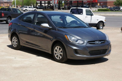 2013 Hyundai Accent  GLS