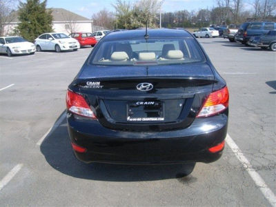 2012 Hyundai Accent  GLS