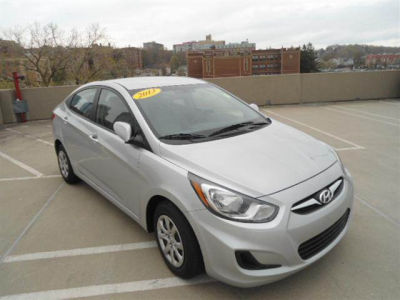 2013 Hyundai Accent  GLS