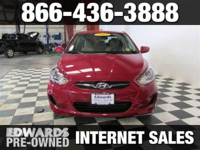 2012 Hyundai Accent  GLS